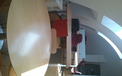 Puesto Coworking - Sala Bajo cubierta Puesto Coworking - Sala Bajo cubierta