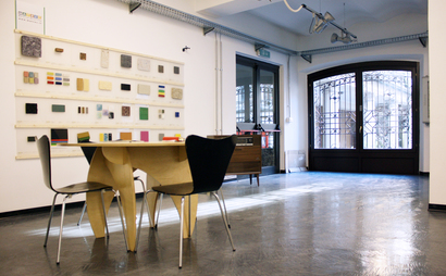 Desk in makerspace Desk in makerspace