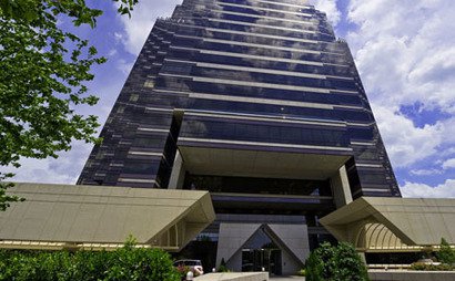 Shared Office space. Private and Professional environment Shared Office space. Private and Professional environment