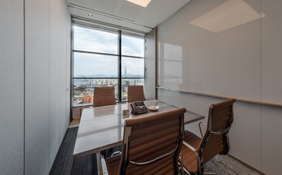 Meeting Rooms in Gangnam, Seoul Meeting Rooms in Gangnam, Seoul