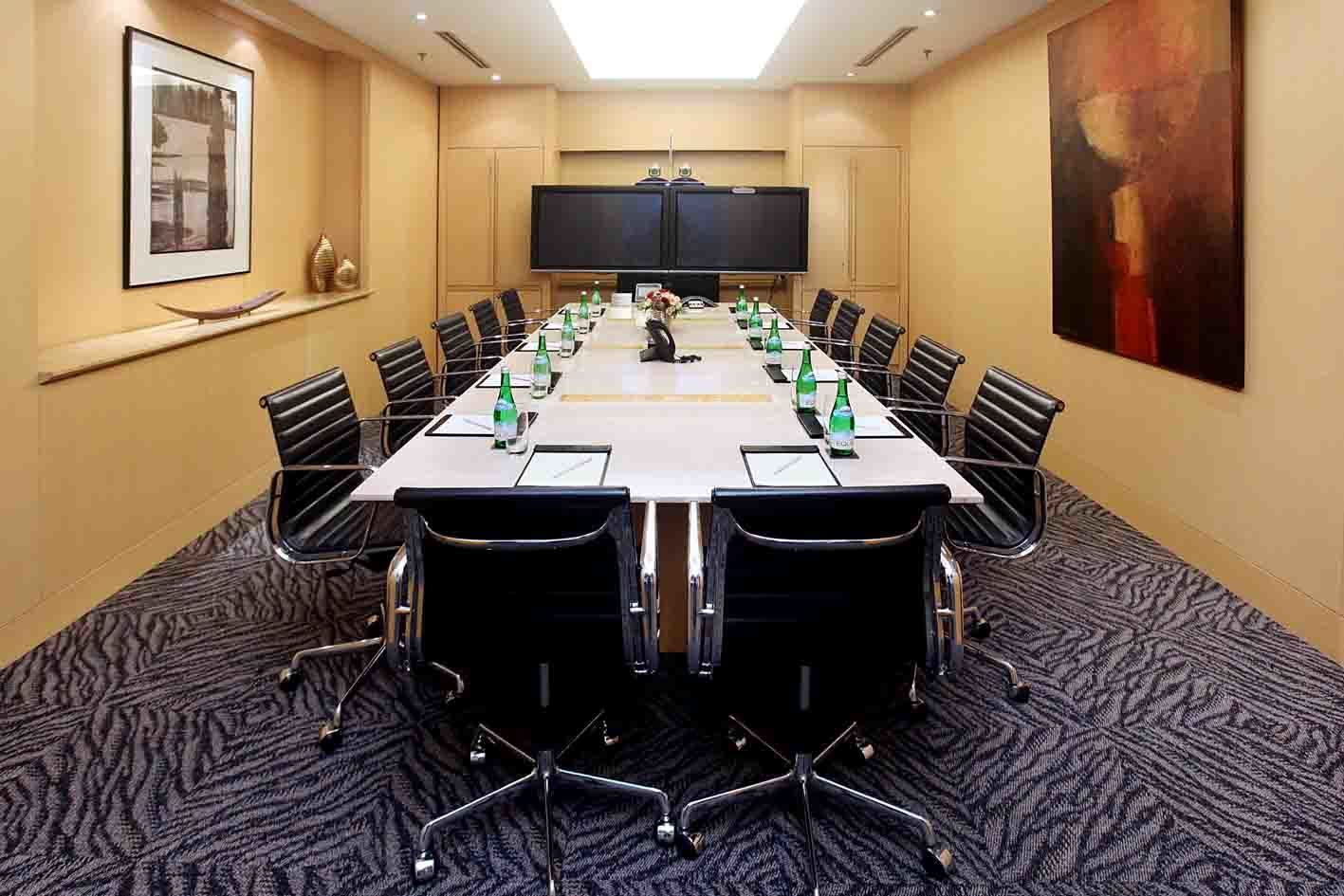 Executive Office Central Jakarta