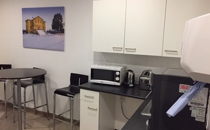 Office Share (Huge Space & Furnished) Office Share (Huge Space & Furnished)