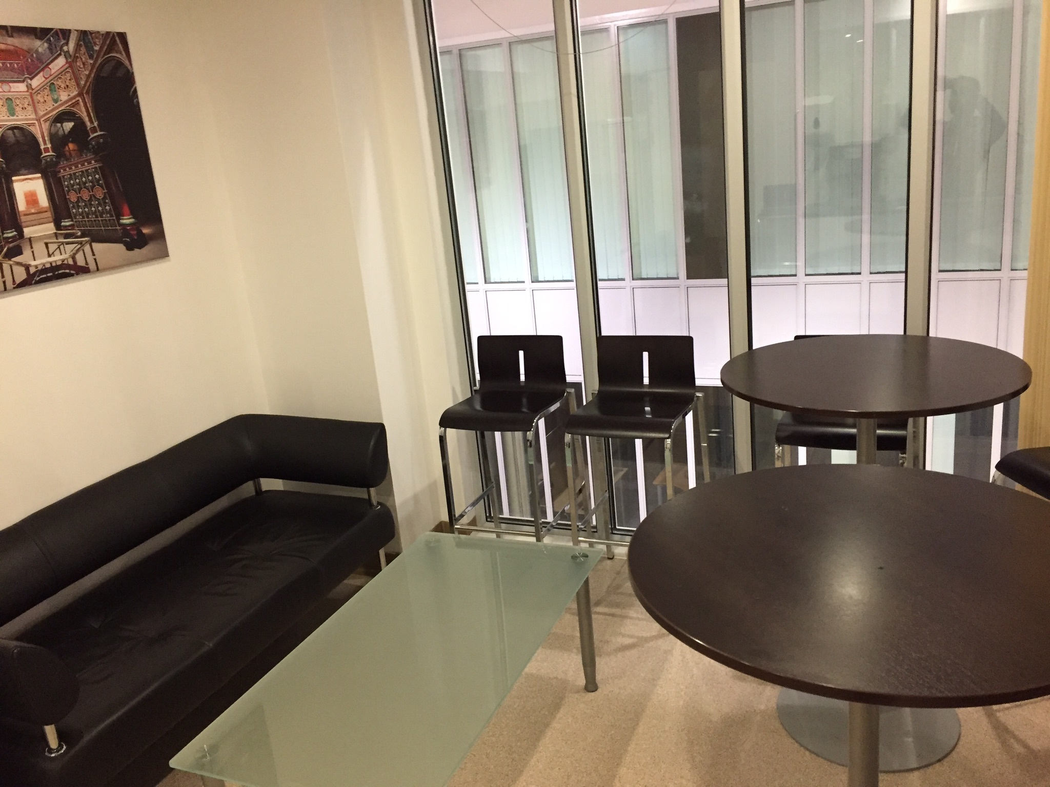 Office Share (Huge Space & Furnished) Office Share (Huge Space & Furnished)