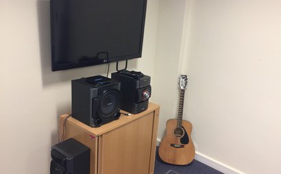 Office Share (Huge Space & Furnished) Office Share (Huge Space & Furnished)