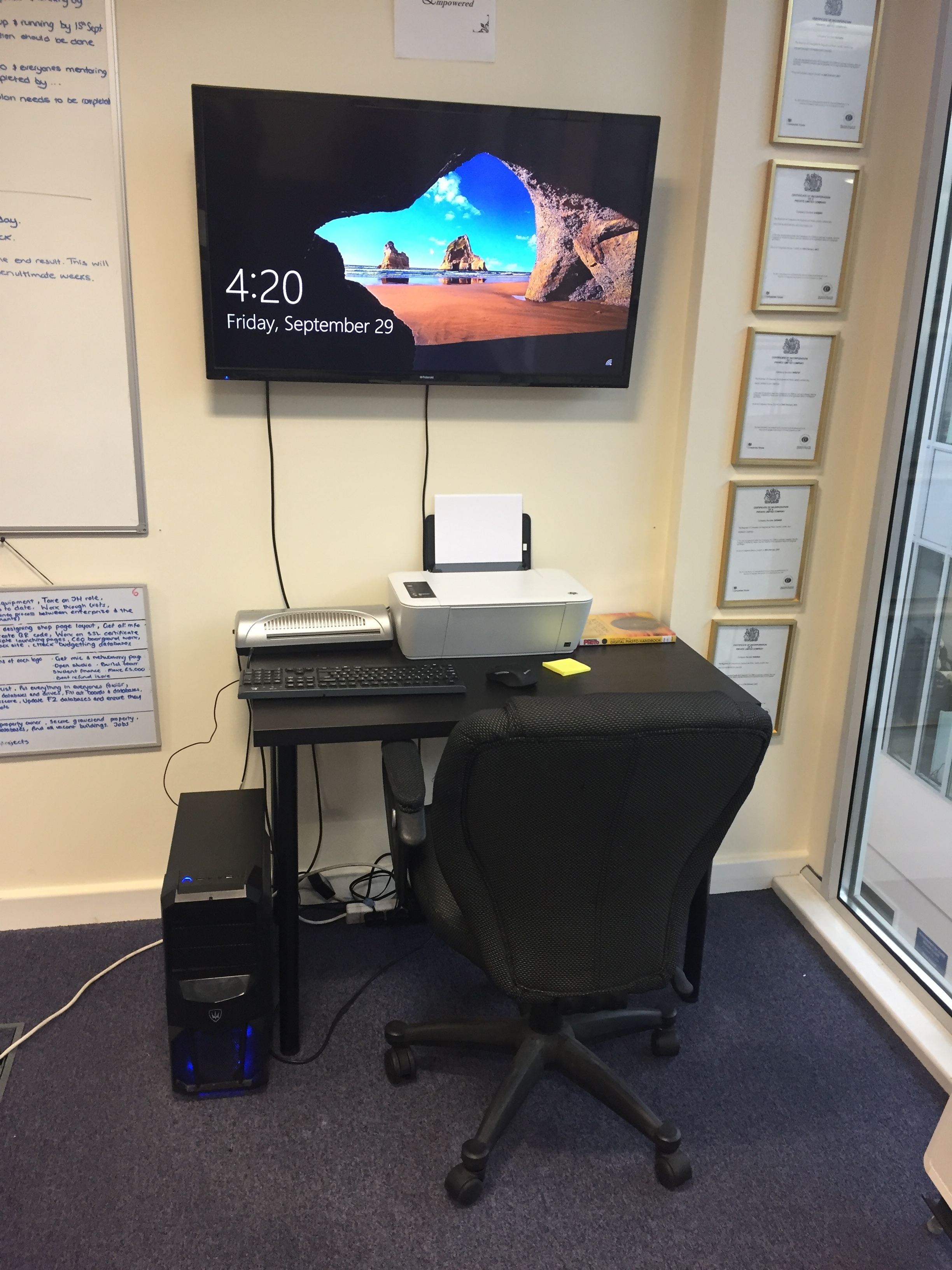 Office Share (Huge Space & Furnished) Office Share (Huge Space & Furnished)
