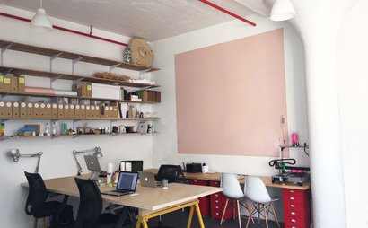 Bright and spacious industrial loft studio Bright and spacious industrial loft studio