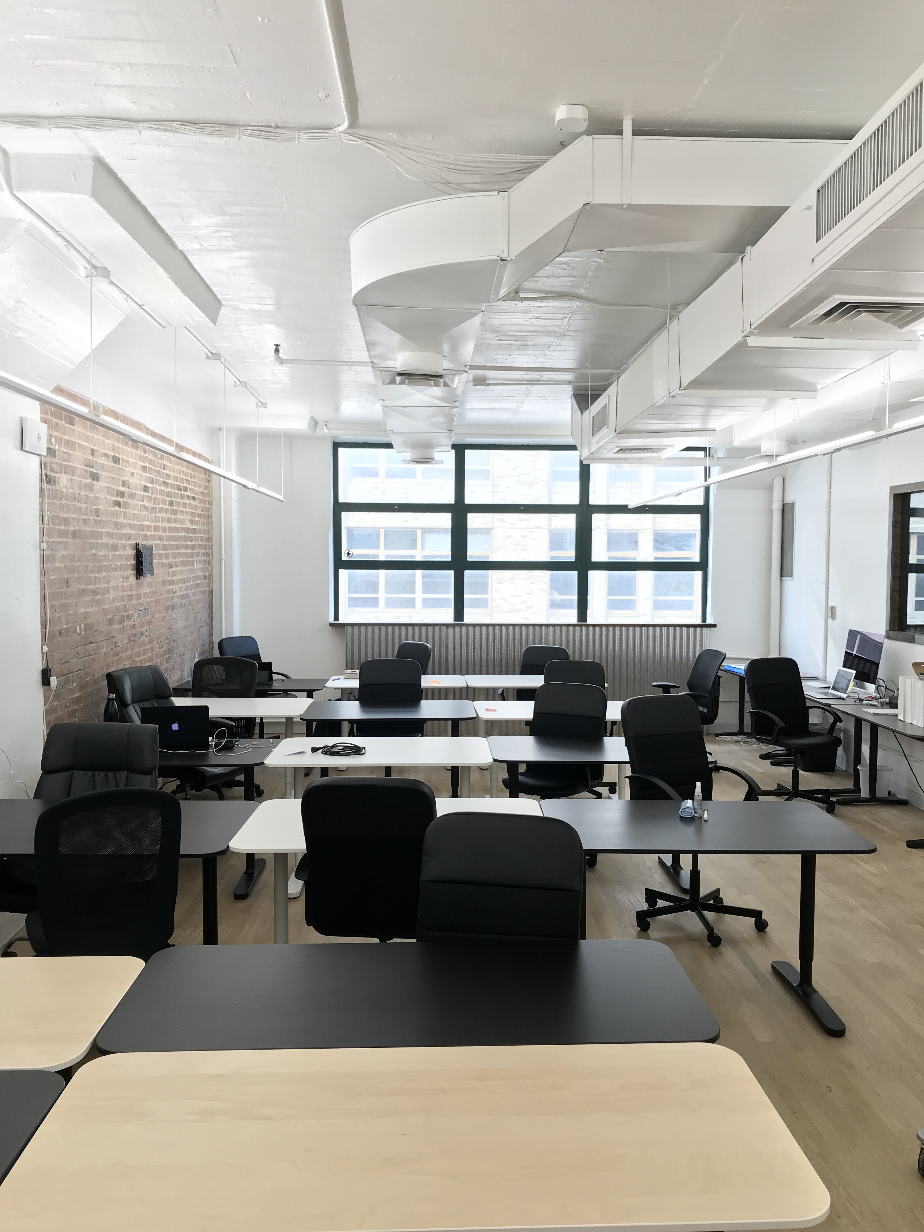Rent Desk at West Village Office Space with 4 'Hottest Startup in NYC