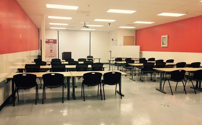 Seminar Room AKA Meetup Room Seminar Room AKA Meetup Room