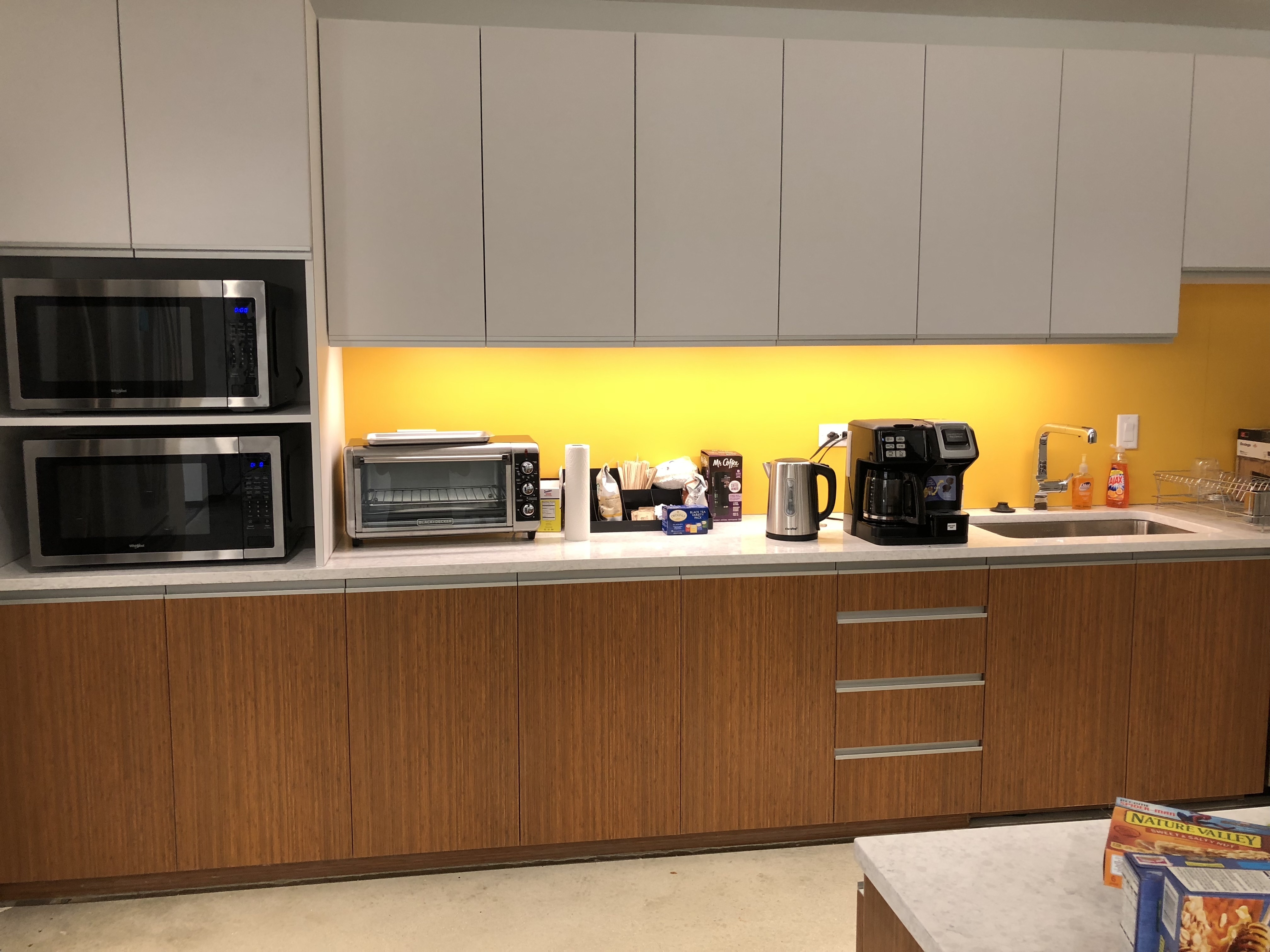 Sublet space avaible for individuals and organizations