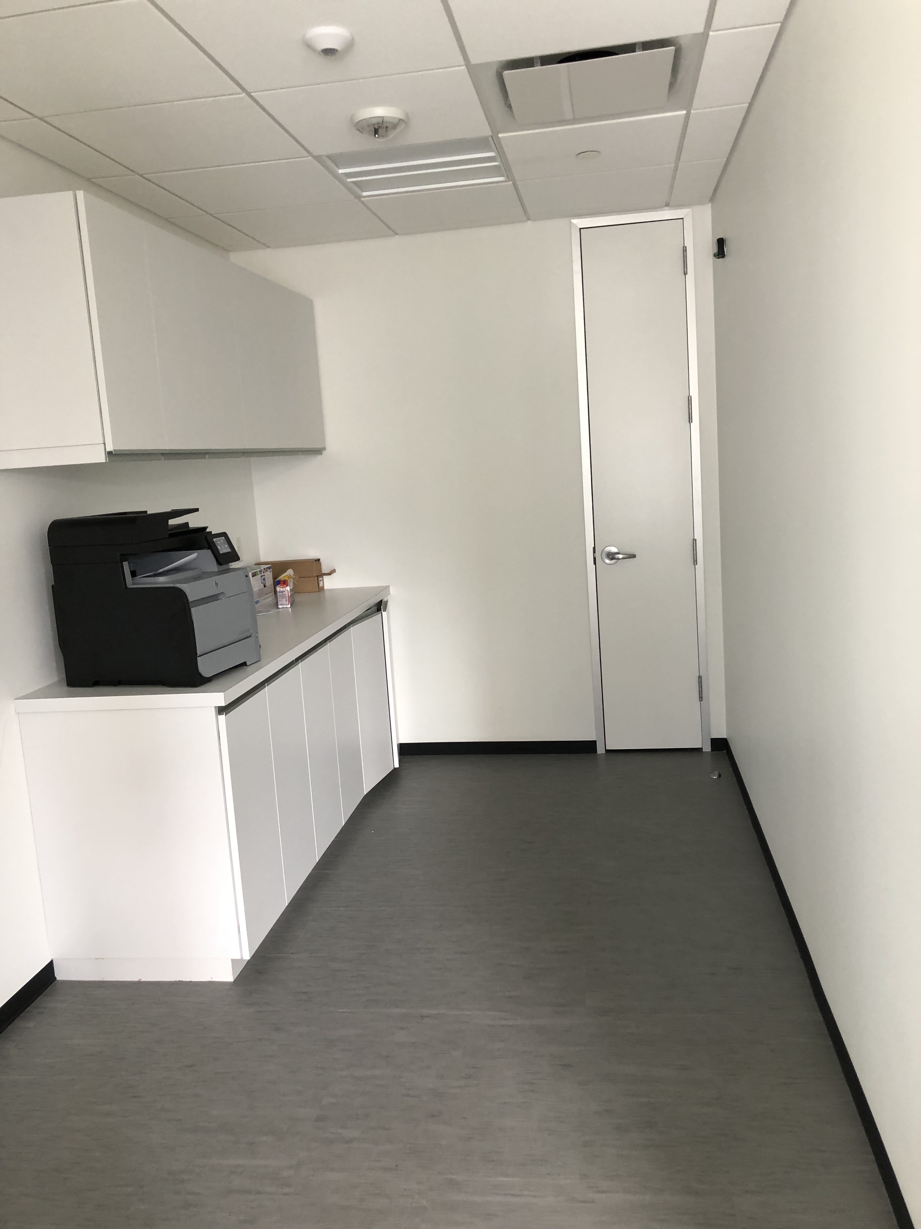 Sublet space avaible for individuals and organizations