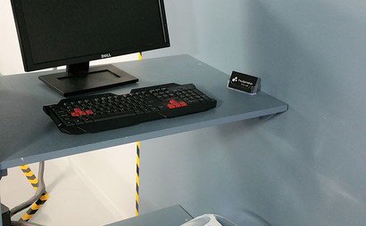 Hubneo VR Lab - Dedicated Desk Hubneo VR Lab - Dedicated Desk