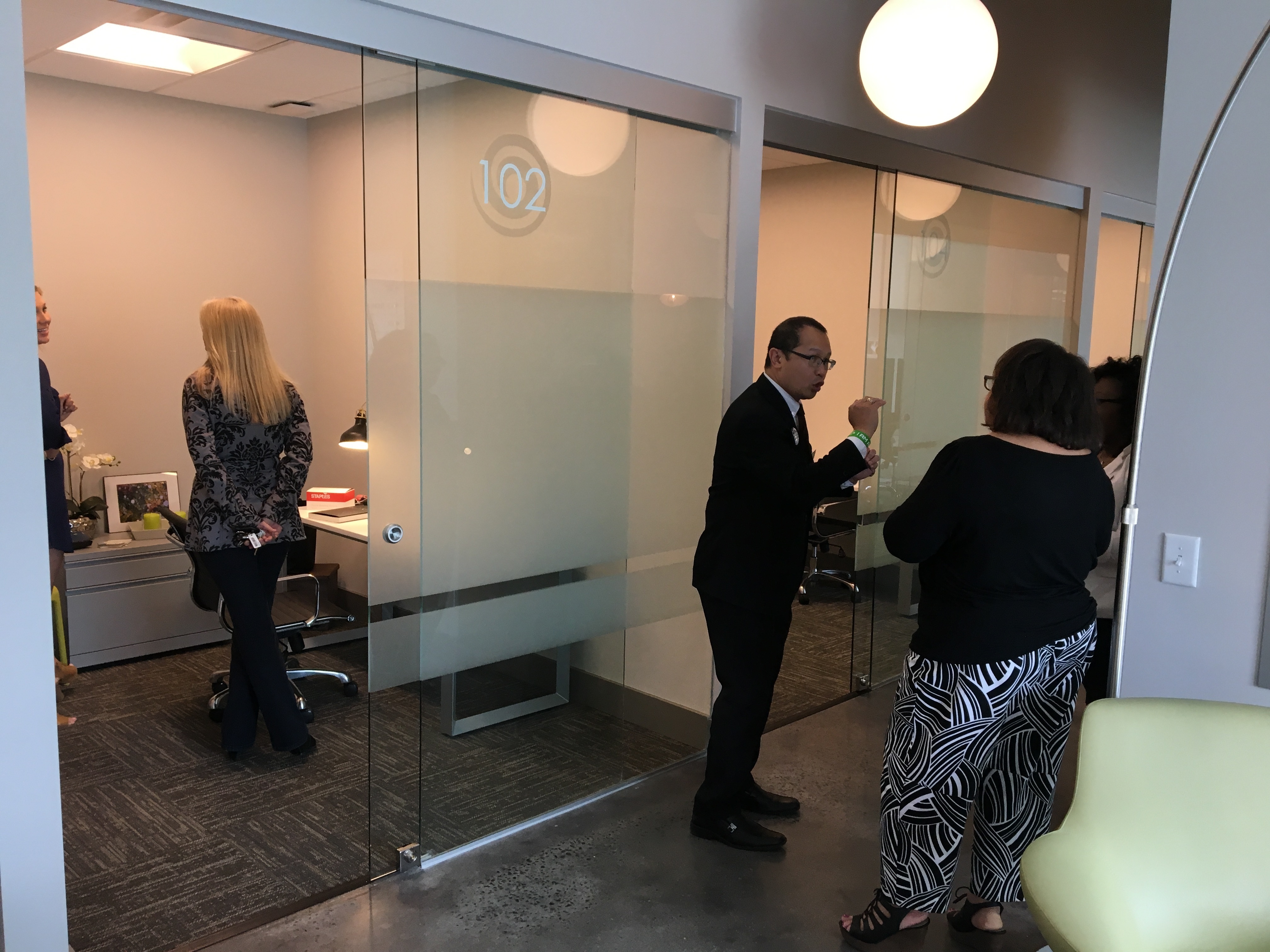 THE OFFICE AT COLLEGE HILL