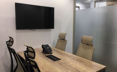 2-3 Person Private Serviced Office 2-3 Person Private Serviced Office