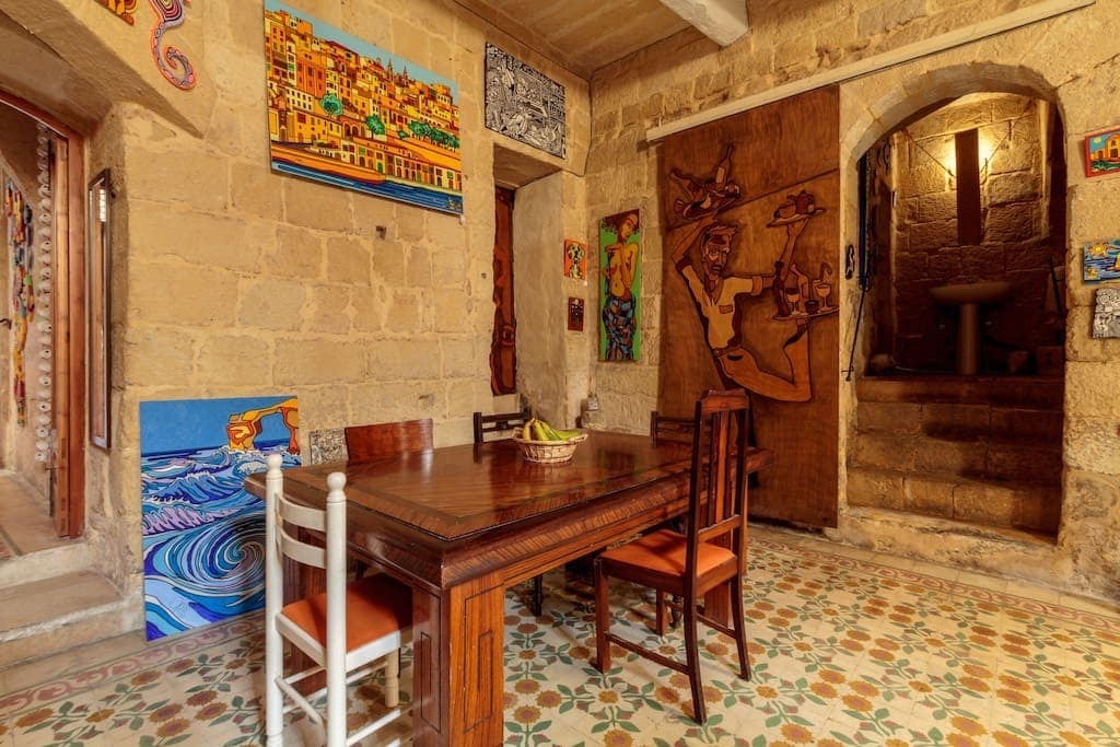 CoCoHub Malta - Coliving X Coworking X Friends