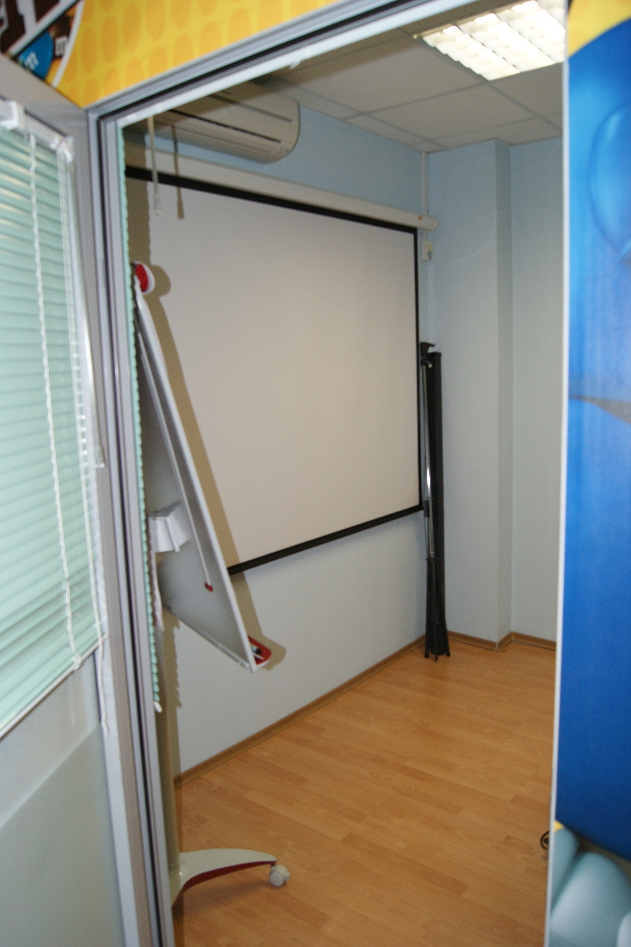 Коворкинг в бизнес центре Виктория Плаза