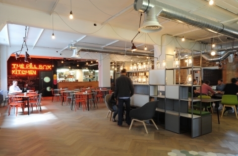 Spacious deskspace to rent in a prime location