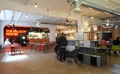 Spacious deskspace to rent in a prime location Spacious deskspace to rent in a prime location