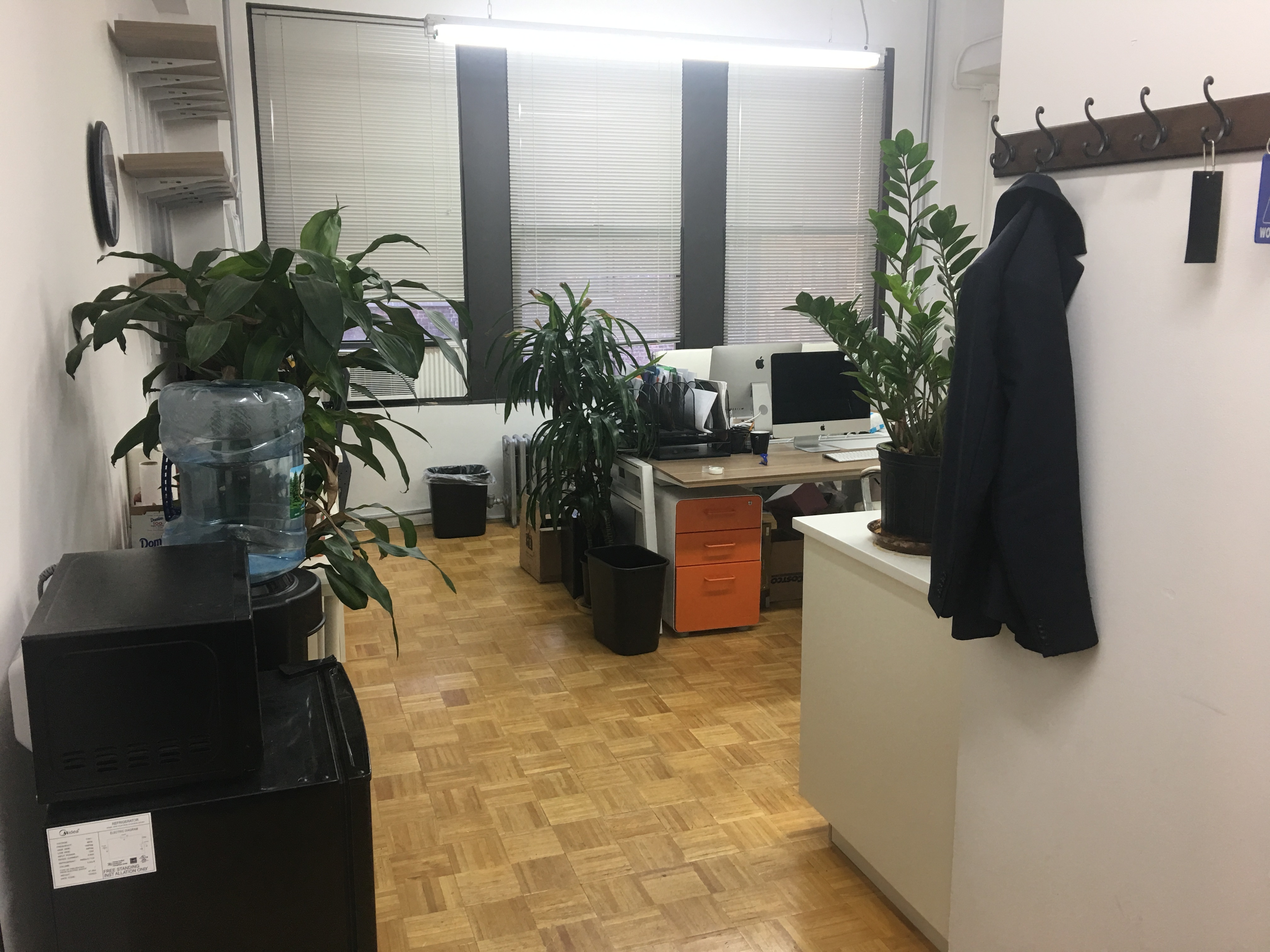 38 & 8 Modern Office Desk and Conference Room