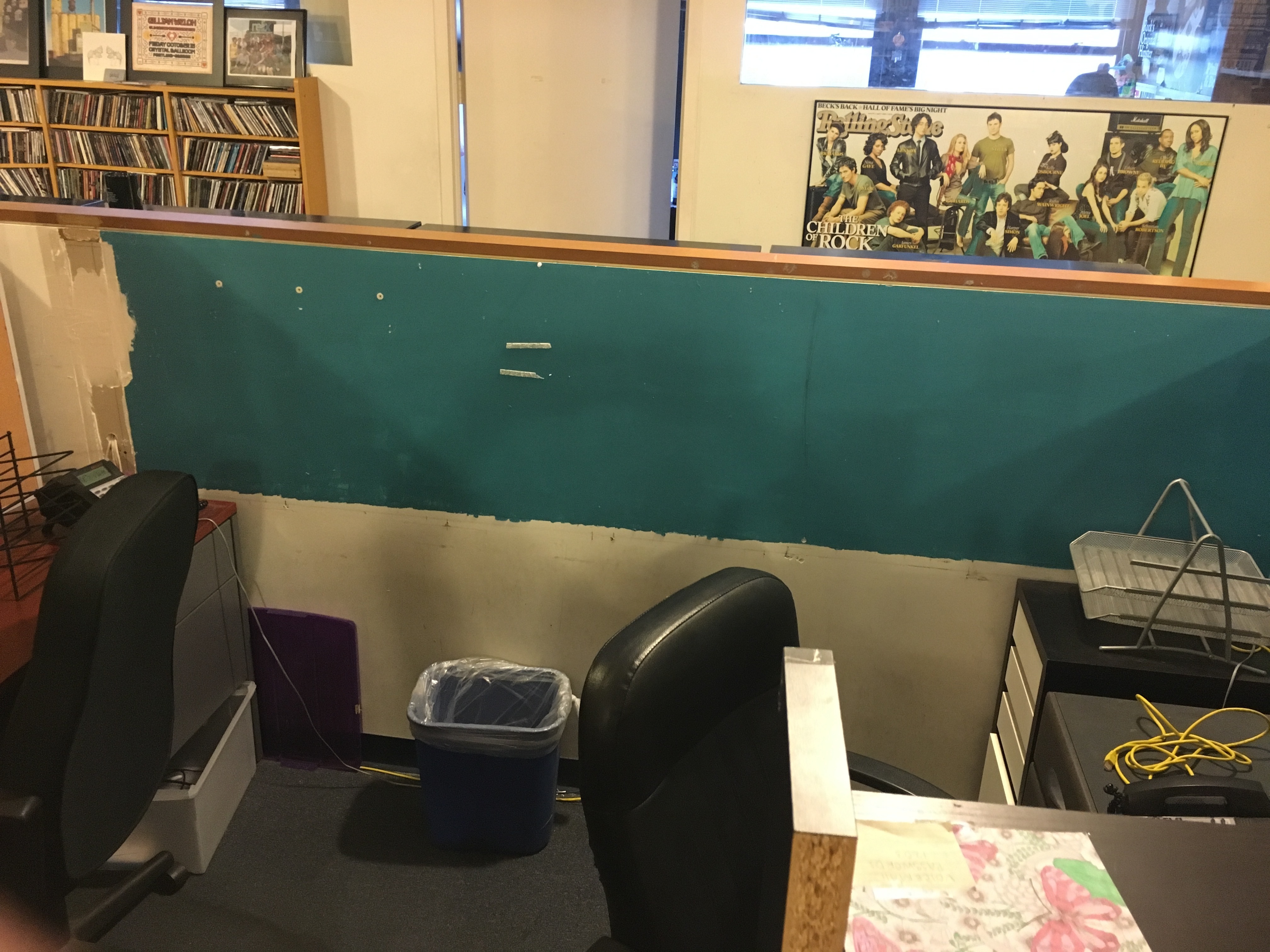 Relix Media Group - 2 desks available 