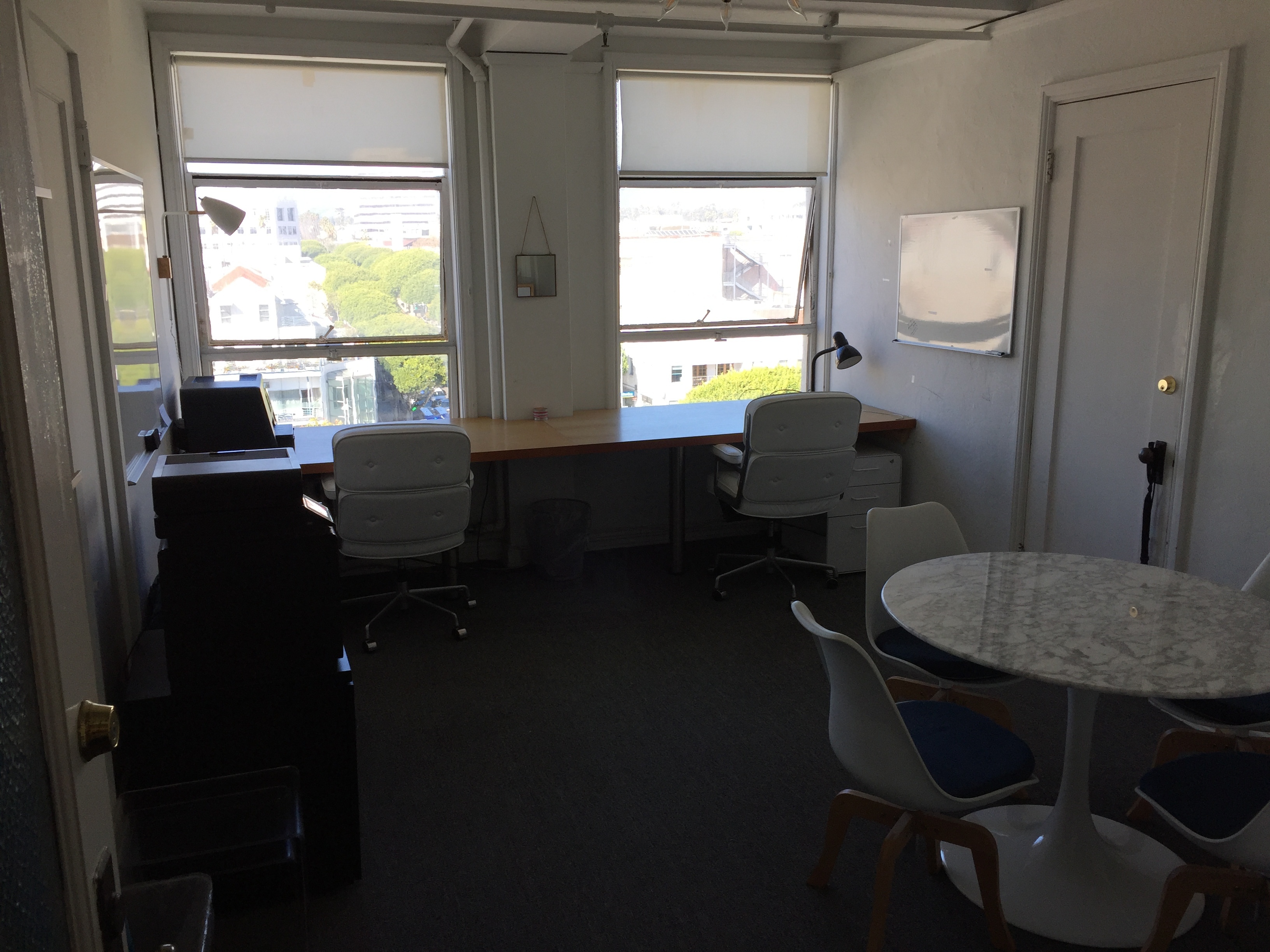 super cute Santa Monica creative space to share (Santa Monica)