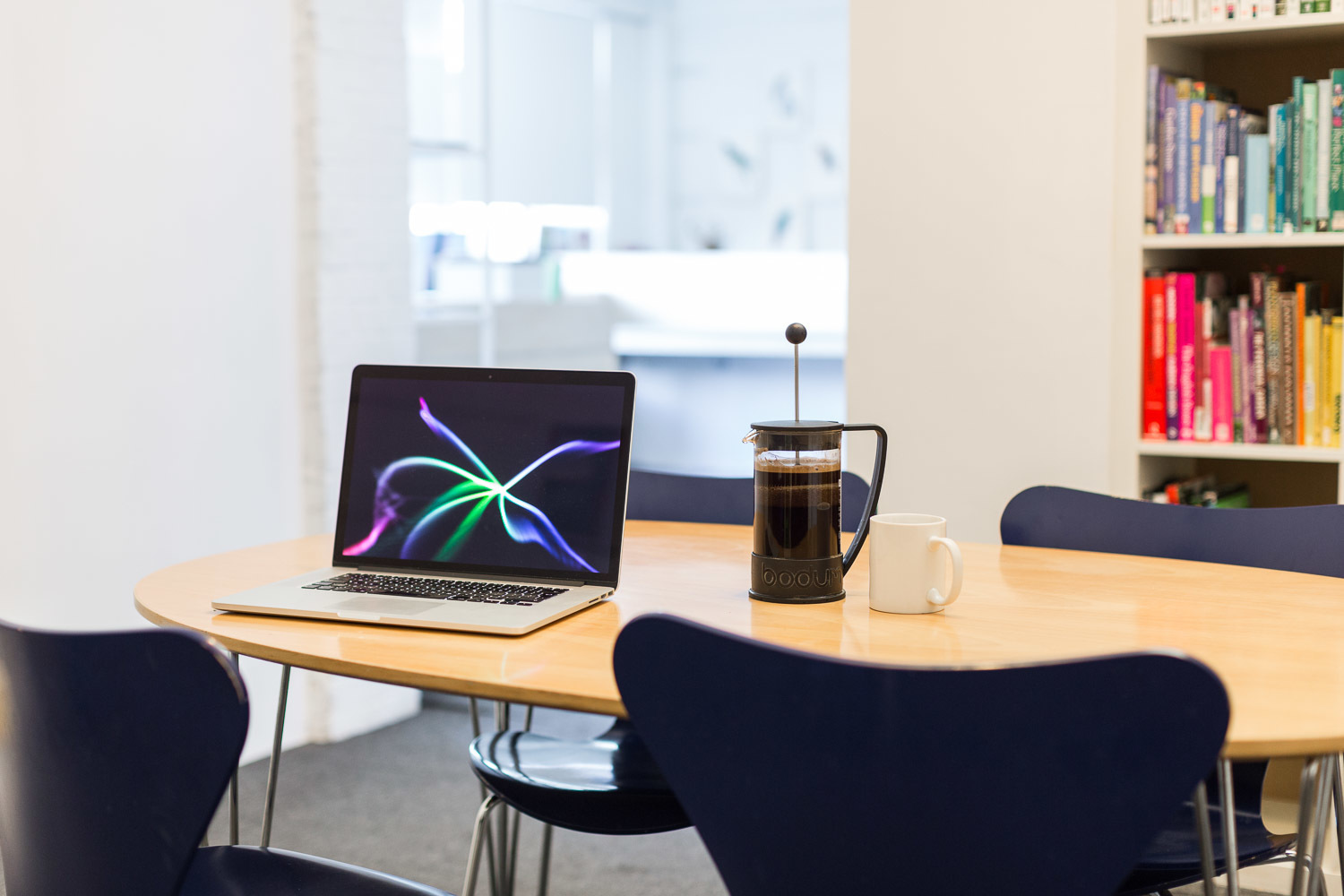FANTASTIC CREATIVE OFFICE SPACE IN HACKNEY! desk spaces available near Shoreditch FANTASTIC CREATIVE OFFICE SPACE IN HACKNEY! desk spaces available near Shoreditch