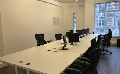 6 desks for rent in central London - Oxford Street! Discount on extended bookings! 6 desks for rent in central London - Oxford Street! Discount on extended bookings!