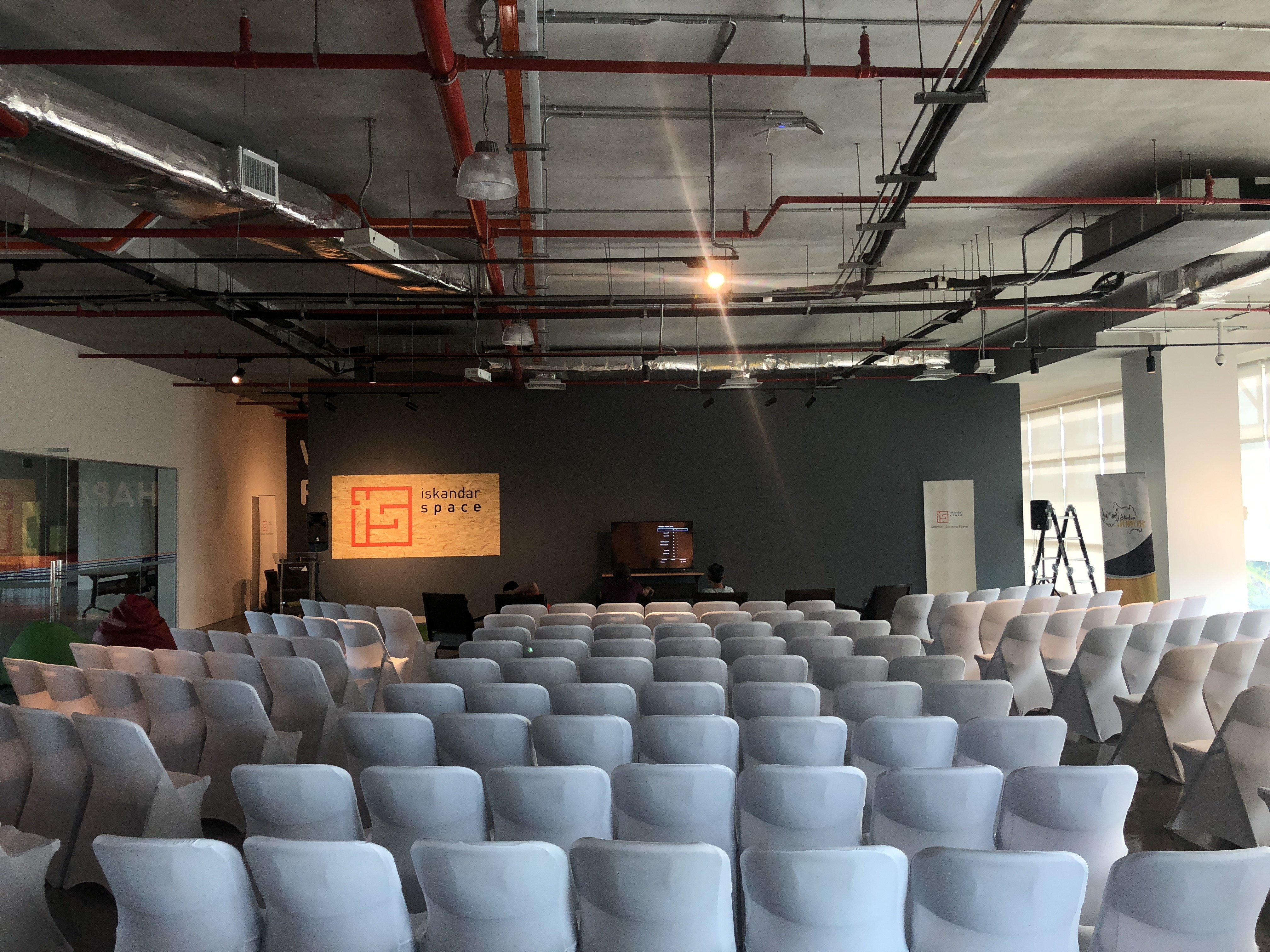 Iskandar Space