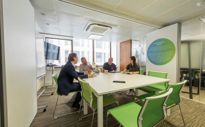 2 MONTHS FREE RENT 😊 || 7 x Desks in newly furnished, serviced & sociable office in Moorgate. 2 MONTHS FREE RENT 😊 || 7 x Desks in newly furnished, serviced & sociable office in Moorgate.