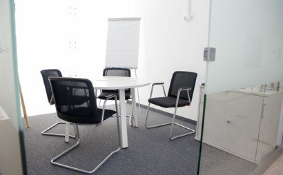 Co-working, Meeting room and Executive office Co-working, Meeting room and Executive office