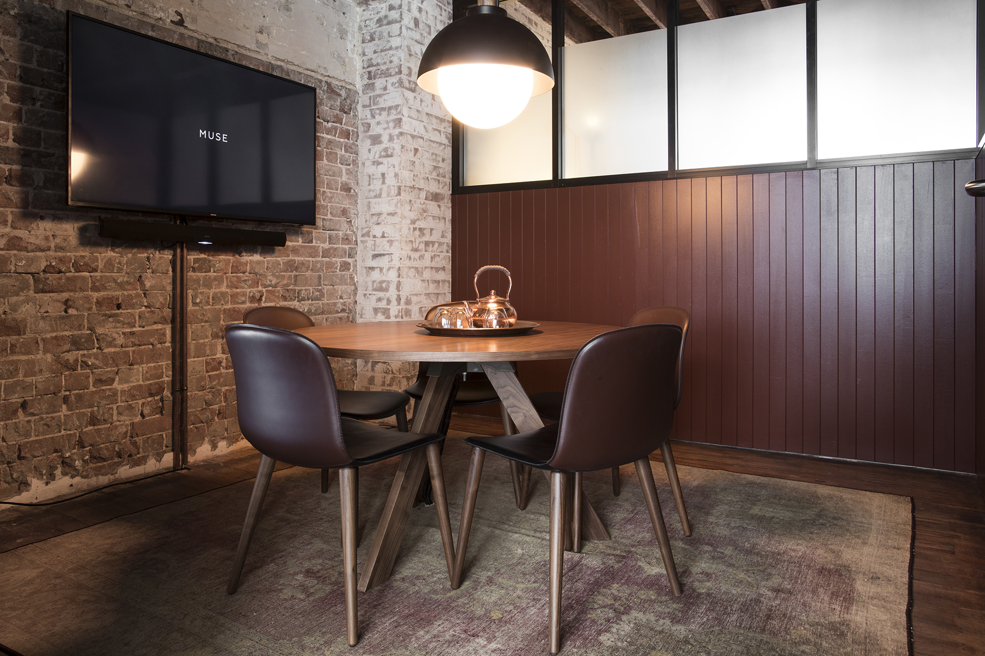 All Encompassing Whole Floor In the Most Inspiring Space in Surry Hills All Encompassing Whole Floor In the Most Inspiring Space in Surry Hills