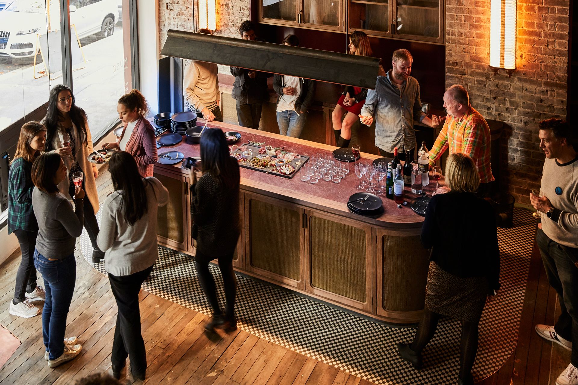 All Encompassing Whole Floor In the Most Inspiring Space in Surry Hills All Encompassing Whole Floor In the Most Inspiring Space in Surry Hills