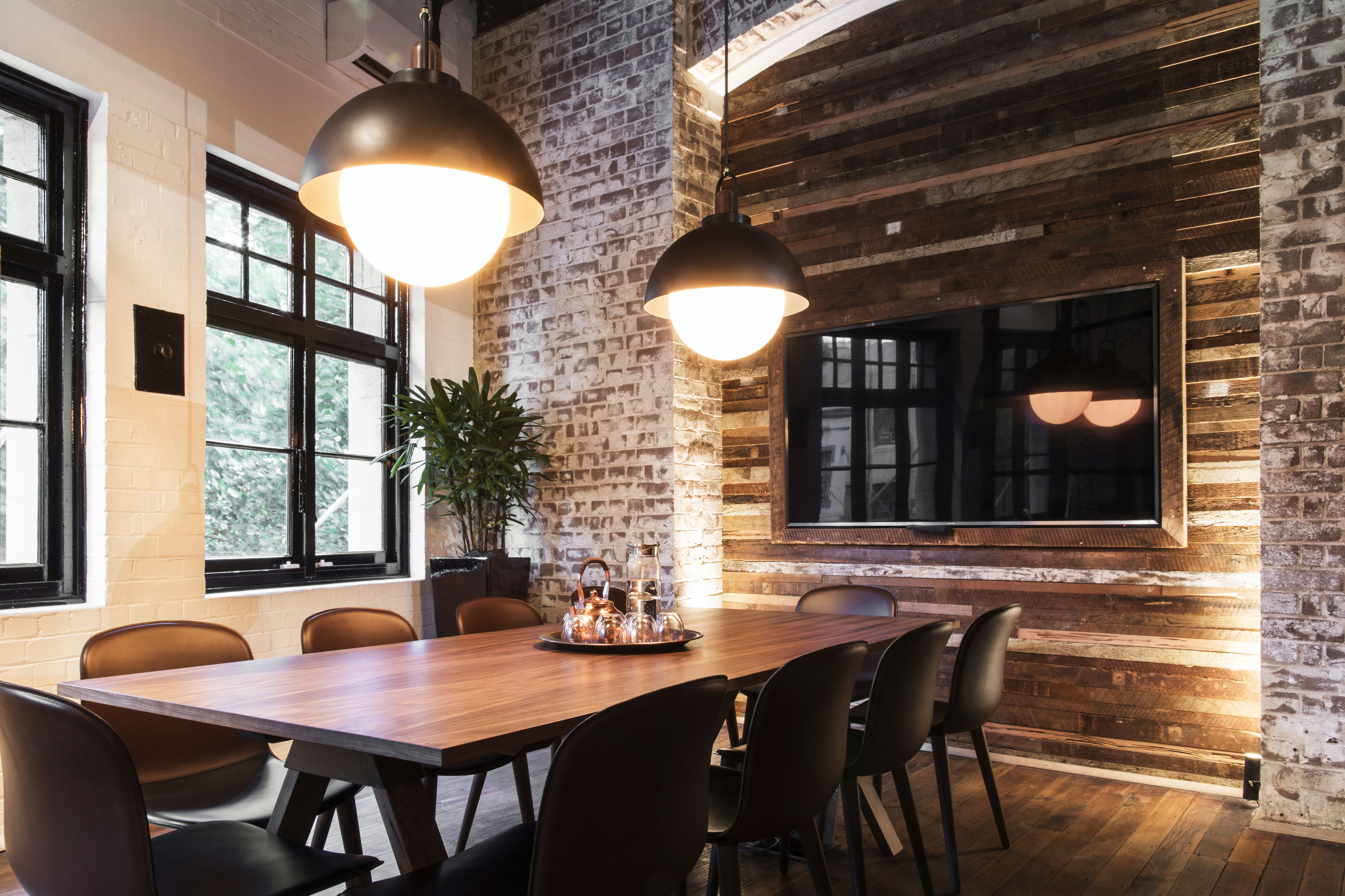 All Encompassing Whole Floor In the Most Inspiring Space in Surry Hills All Encompassing Whole Floor In the Most Inspiring Space in Surry Hills