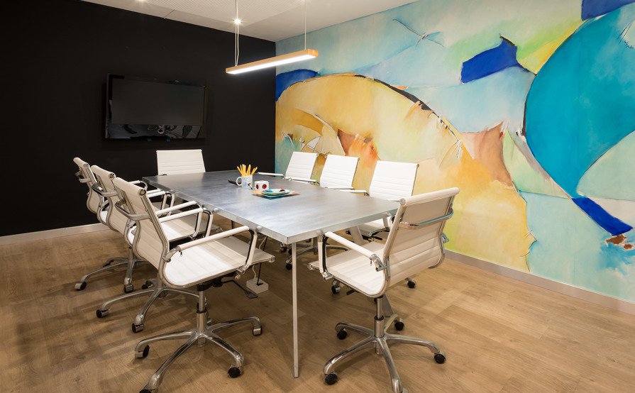 Private offices for 2 or 4 persons Private offices for 2 or 4 persons