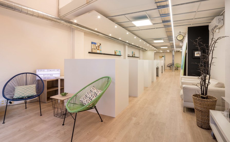Private offices for 6 or 8 persons Private offices for 6 or 8 persons