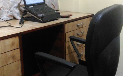 Desk Space near BKC Desk Space near BKC