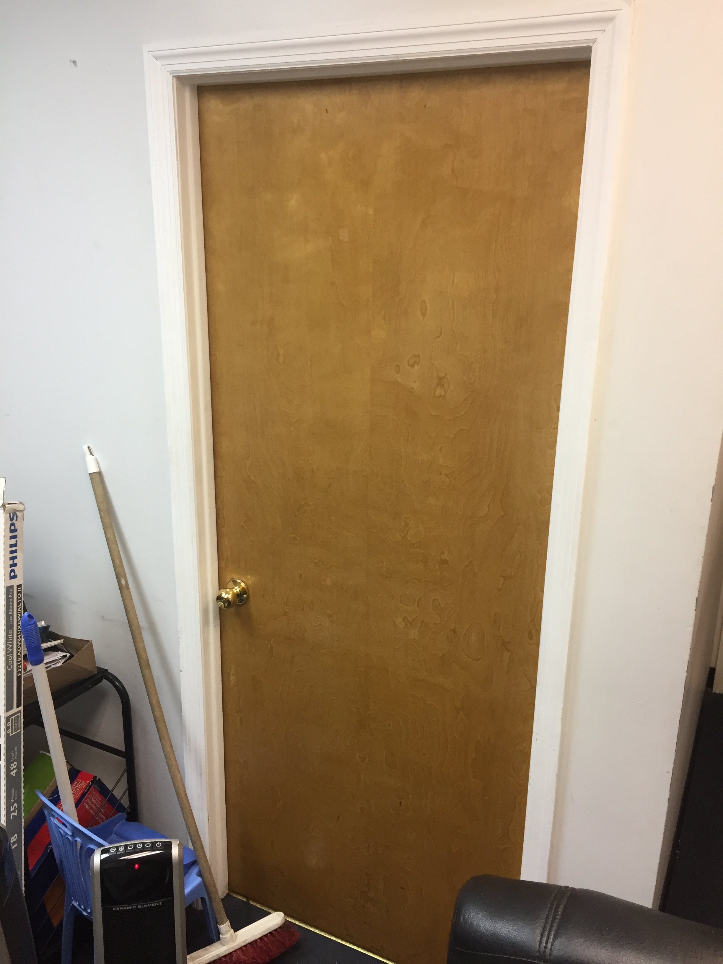 115 Sq Ft Office Space in shared Storefront