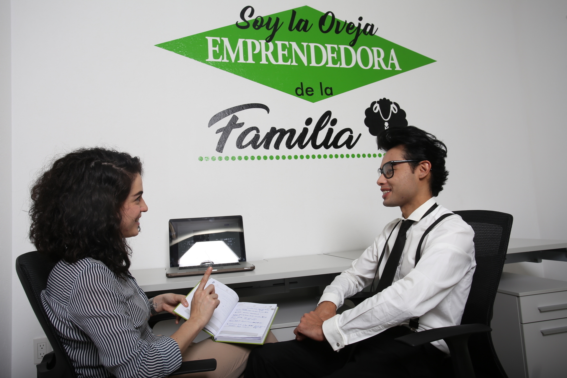 ESCRITORIO FIJO  4 HORAS DIARIAS