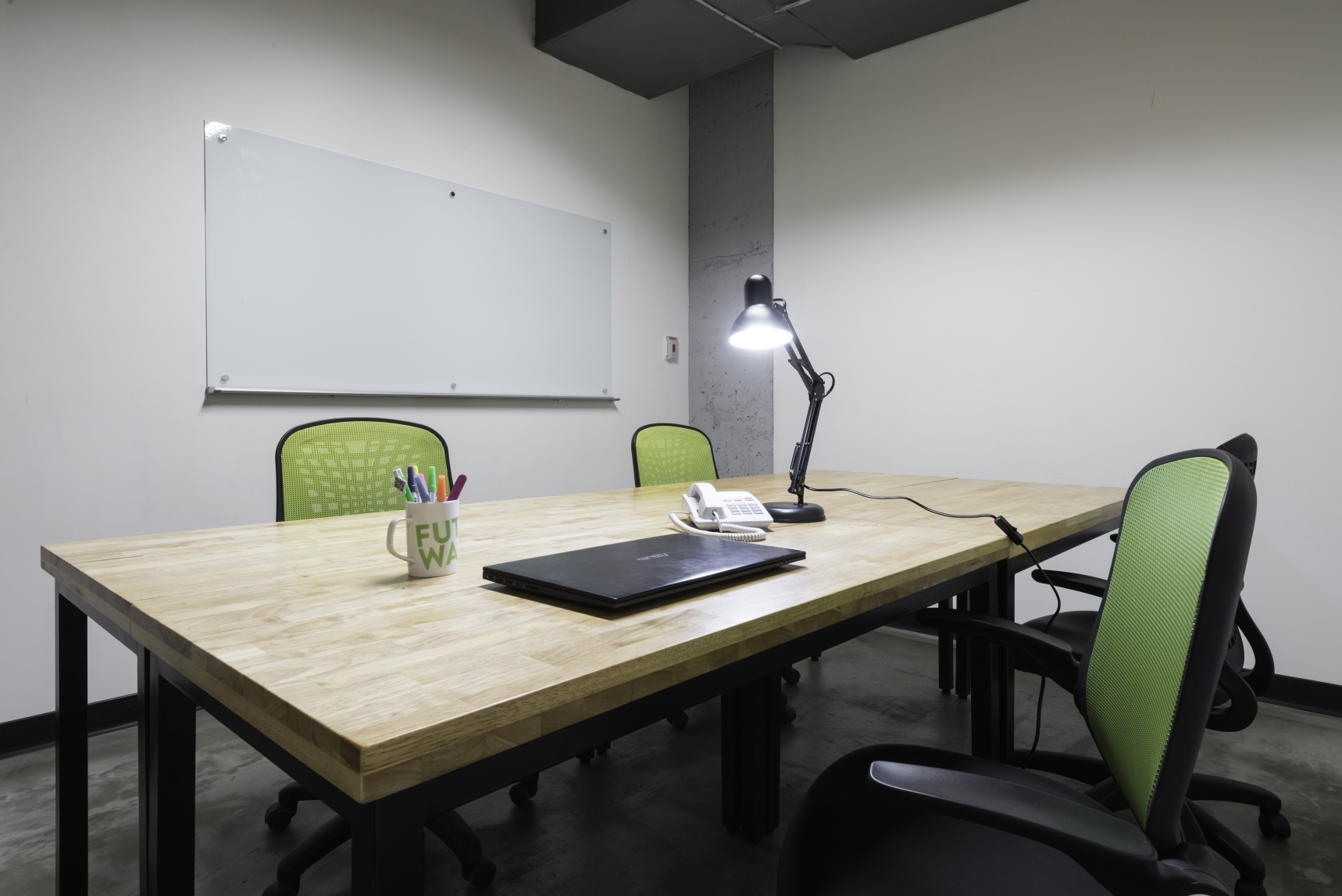 FutureWard Central-Private Office FutureWard Central-Private Office