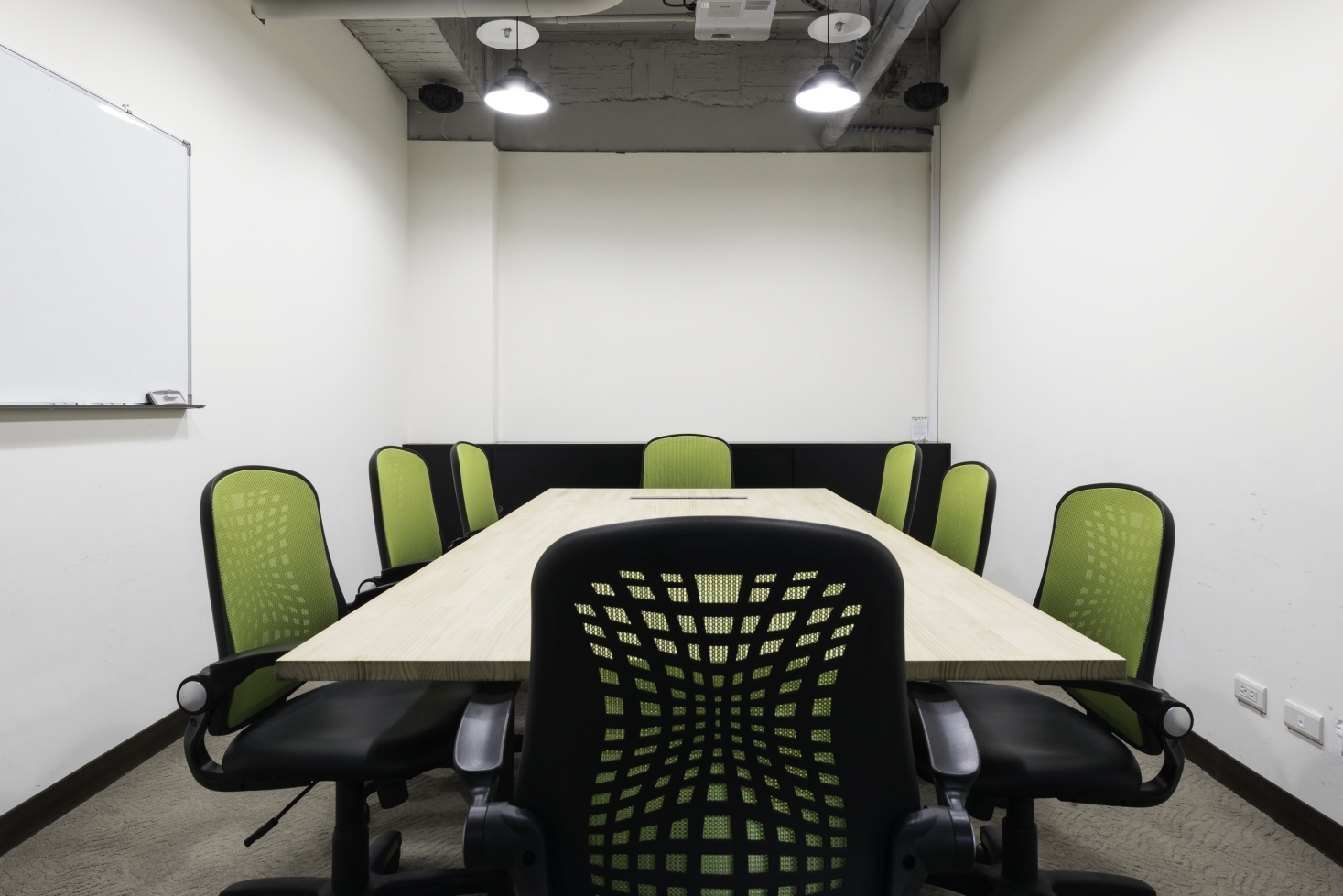 FutureWard Central-Meeting Room FutureWard Central-Meeting Room