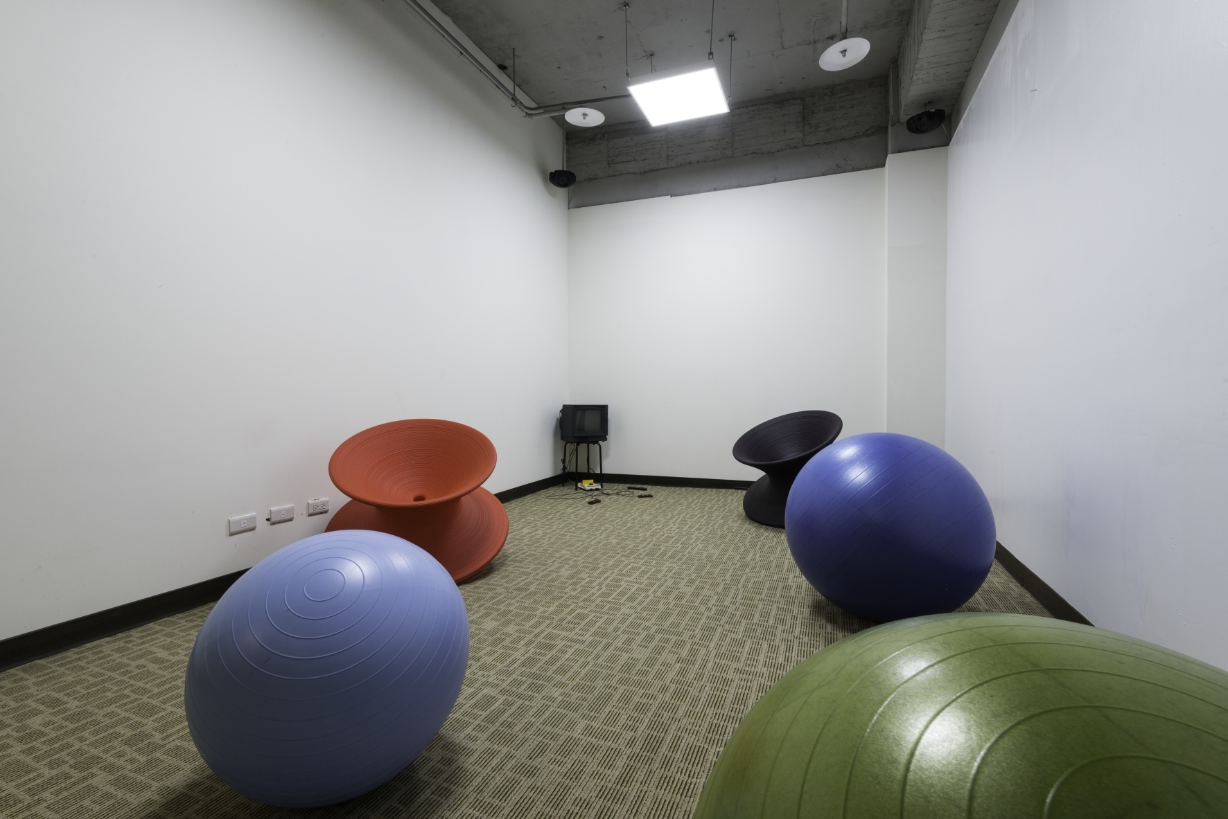 FutureWard Central-Meeting Room