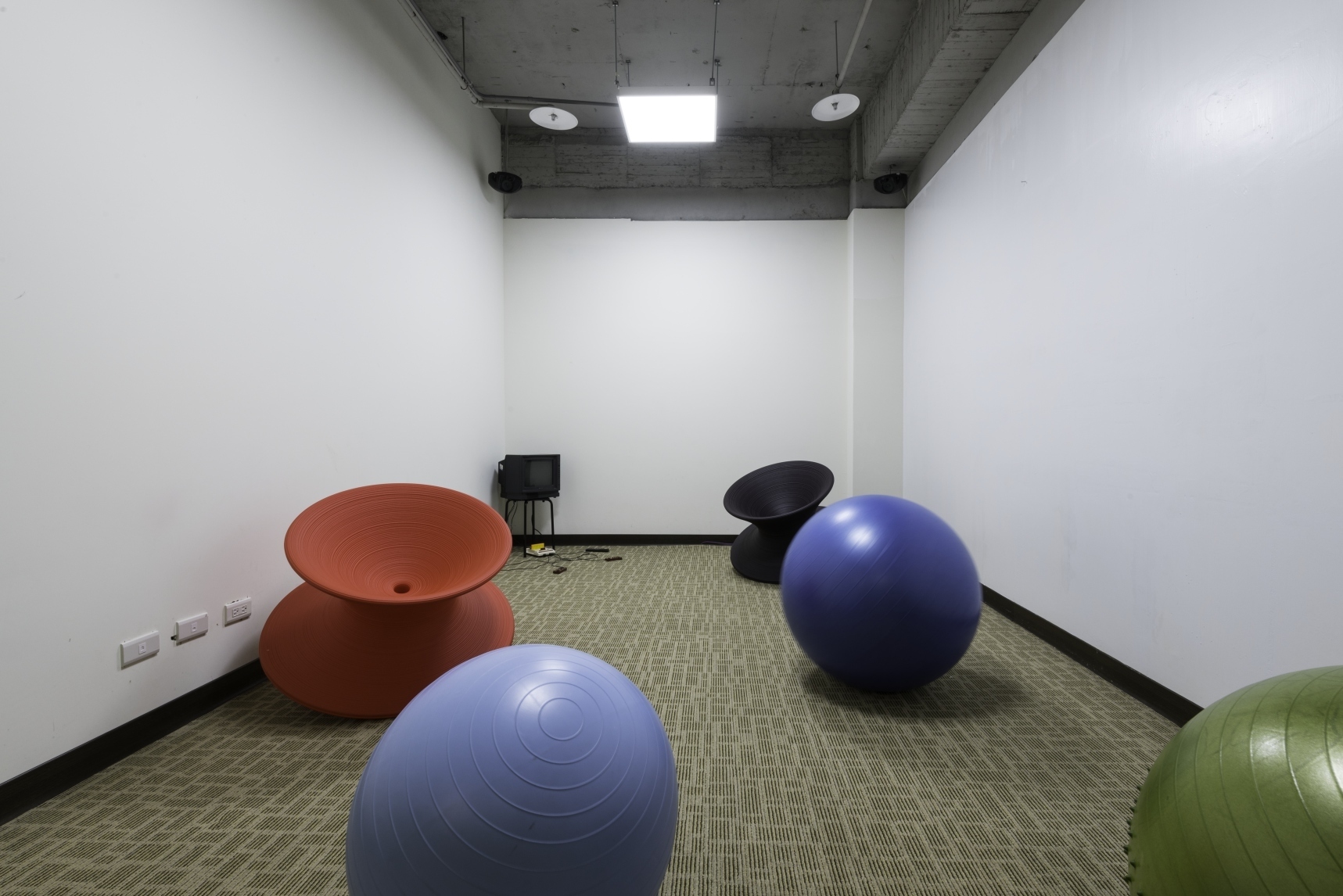 FutureWard Central-Meeting Room