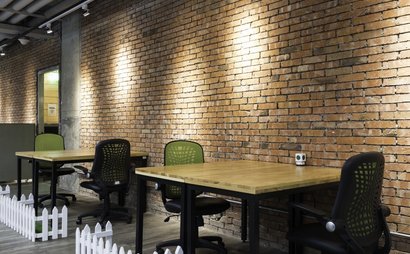 FutureWard Central - Dedicated Desk FutureWard Central - Dedicated Desk