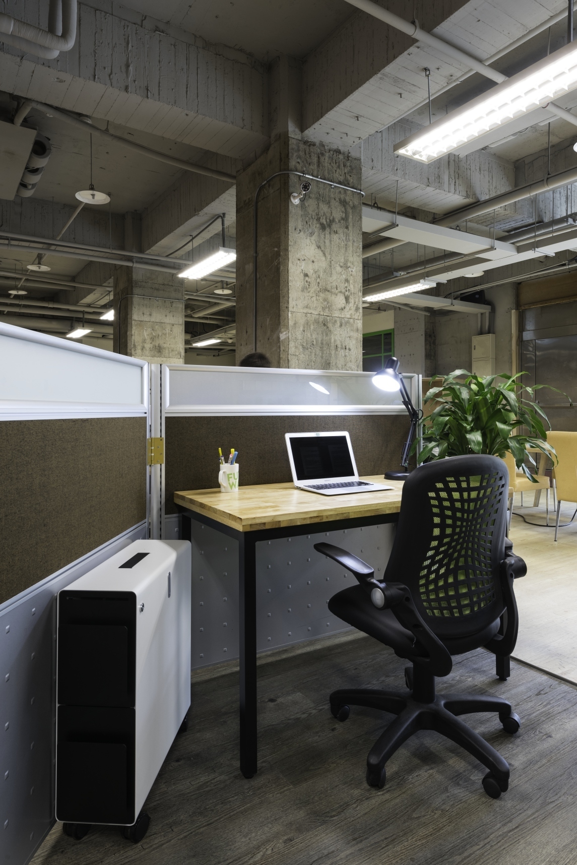 FutureWard Central - 24H Dedicated Desk FutureWard Central - 24H Dedicated Desk