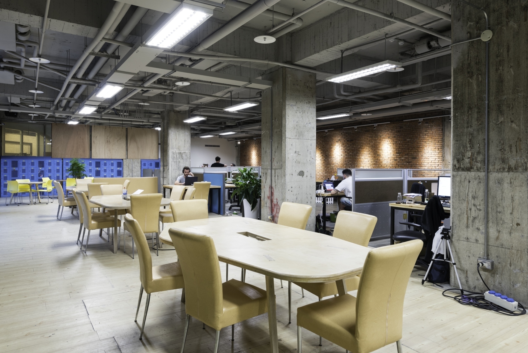 FutureWard Central - Hot Desk