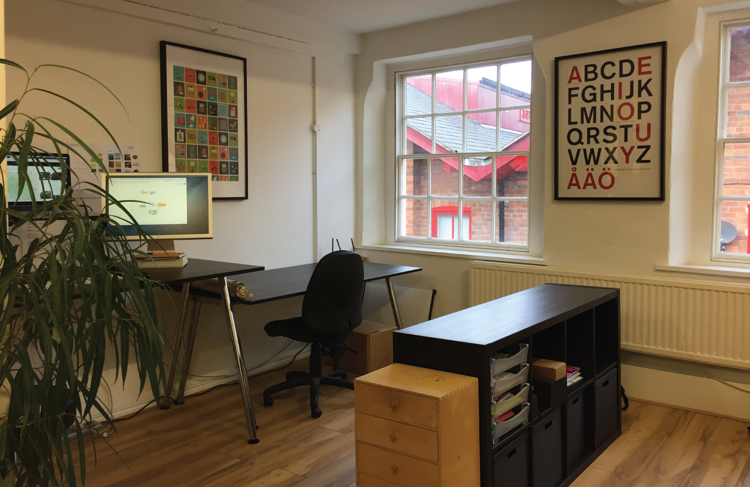 Desk to Rent in Creative Digital Office Leeds City Centre Desks Near Me