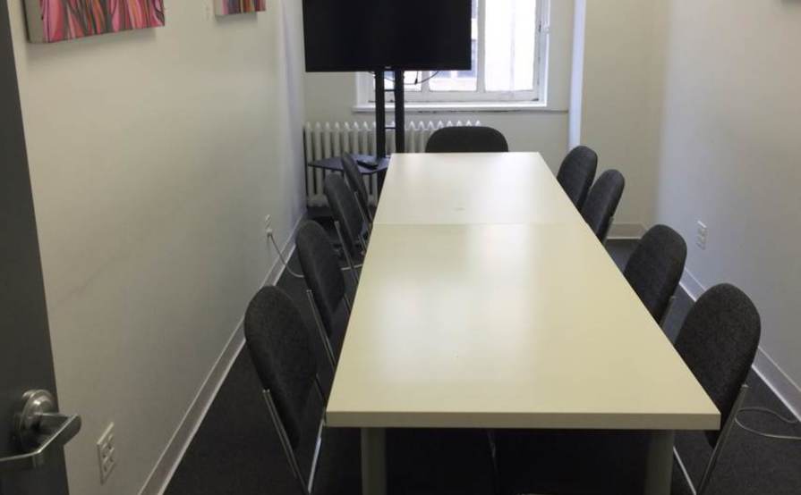 Great Hot desks in Midtown Great Hot desks in Midtown