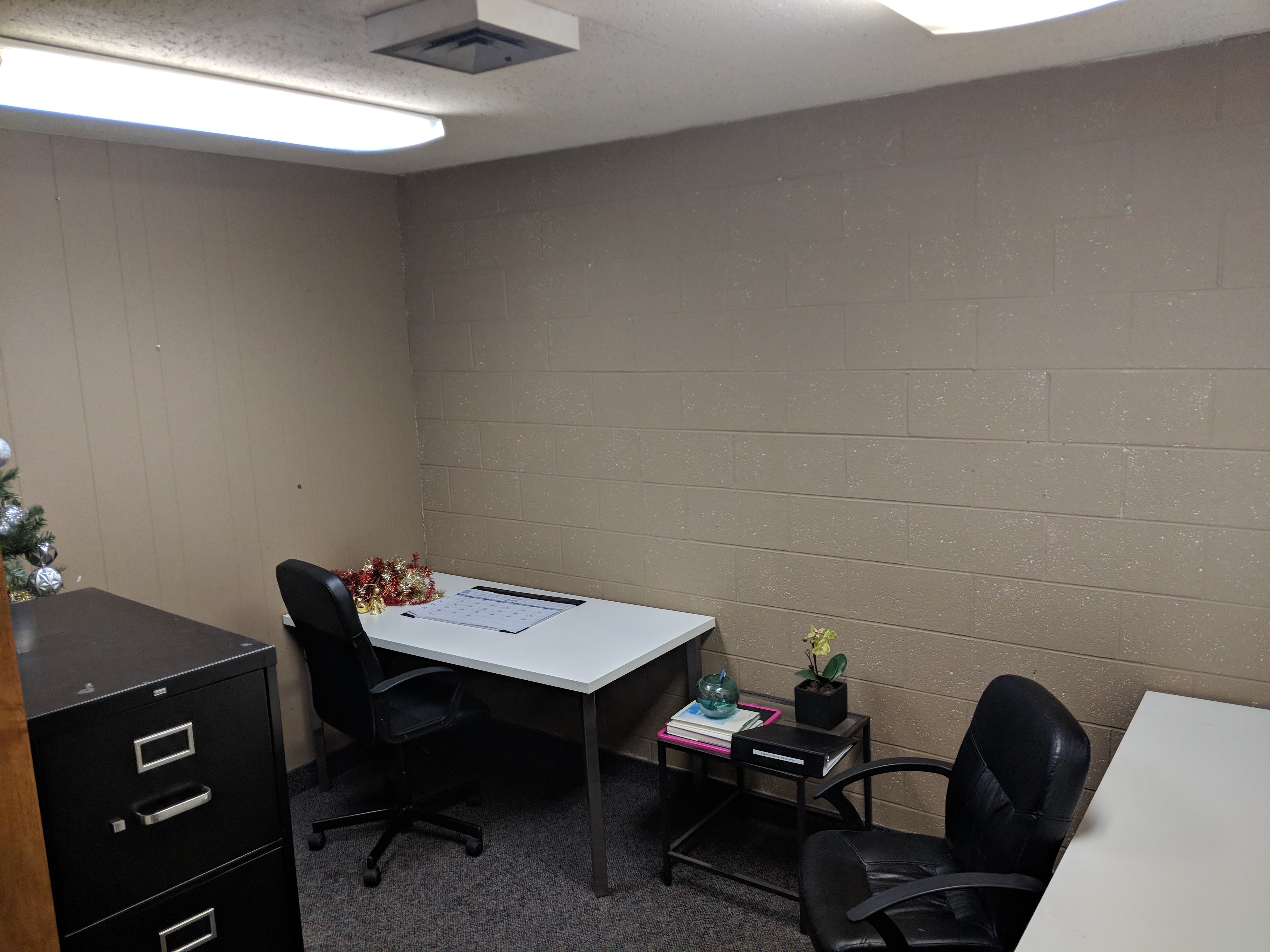Professional individual private offices Professional individual private offices