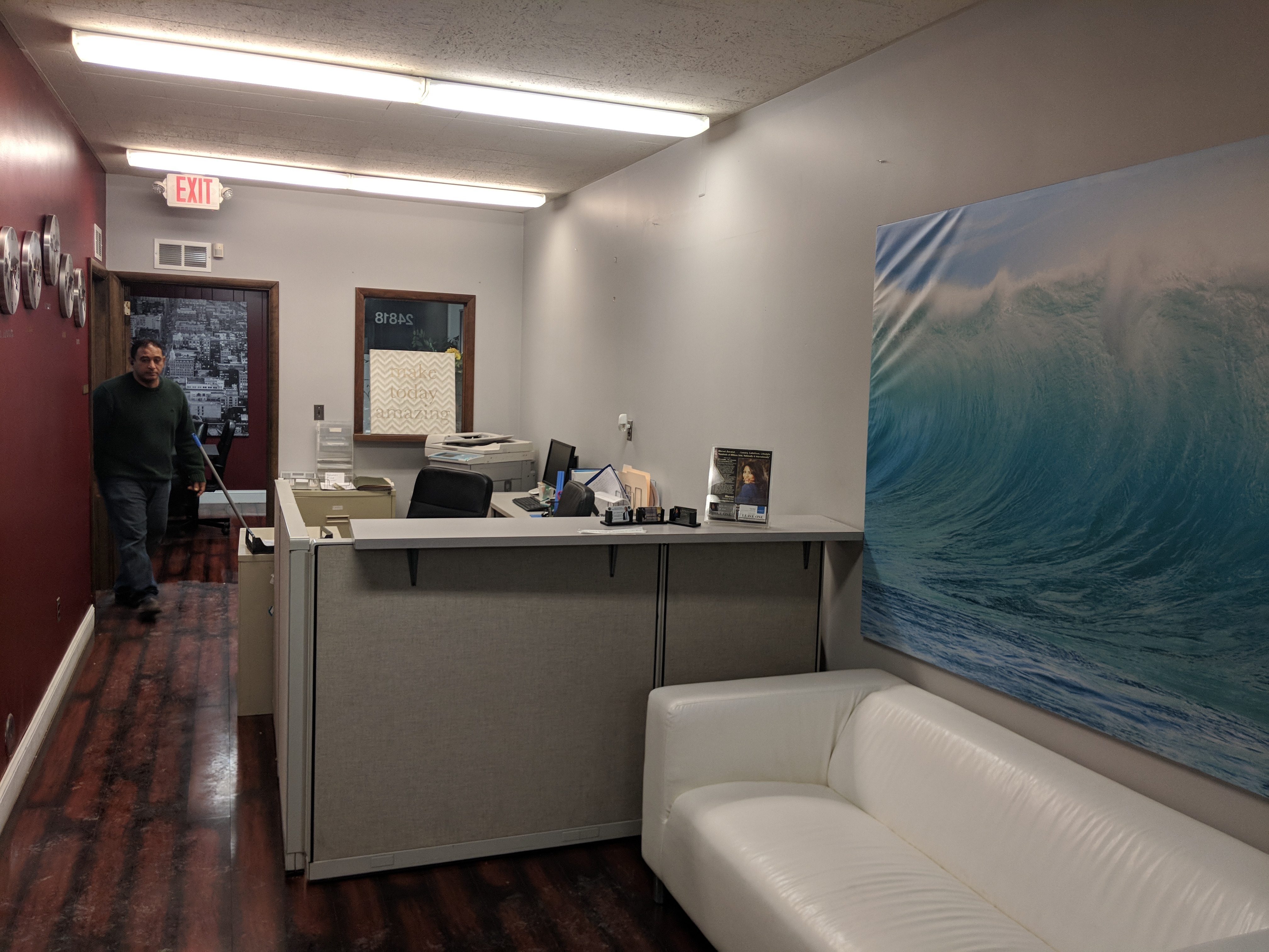 Professional individual private offices Professional individual private offices