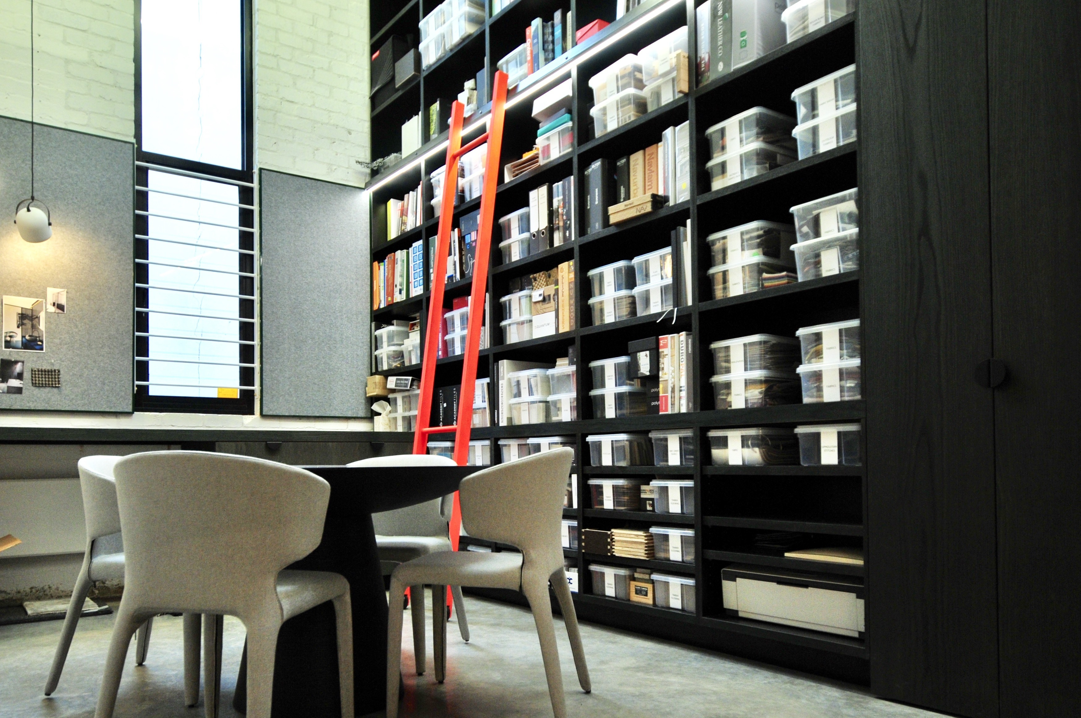 Creative Space Co-Work Desk Rental Creative Space Co-Work Desk Rental