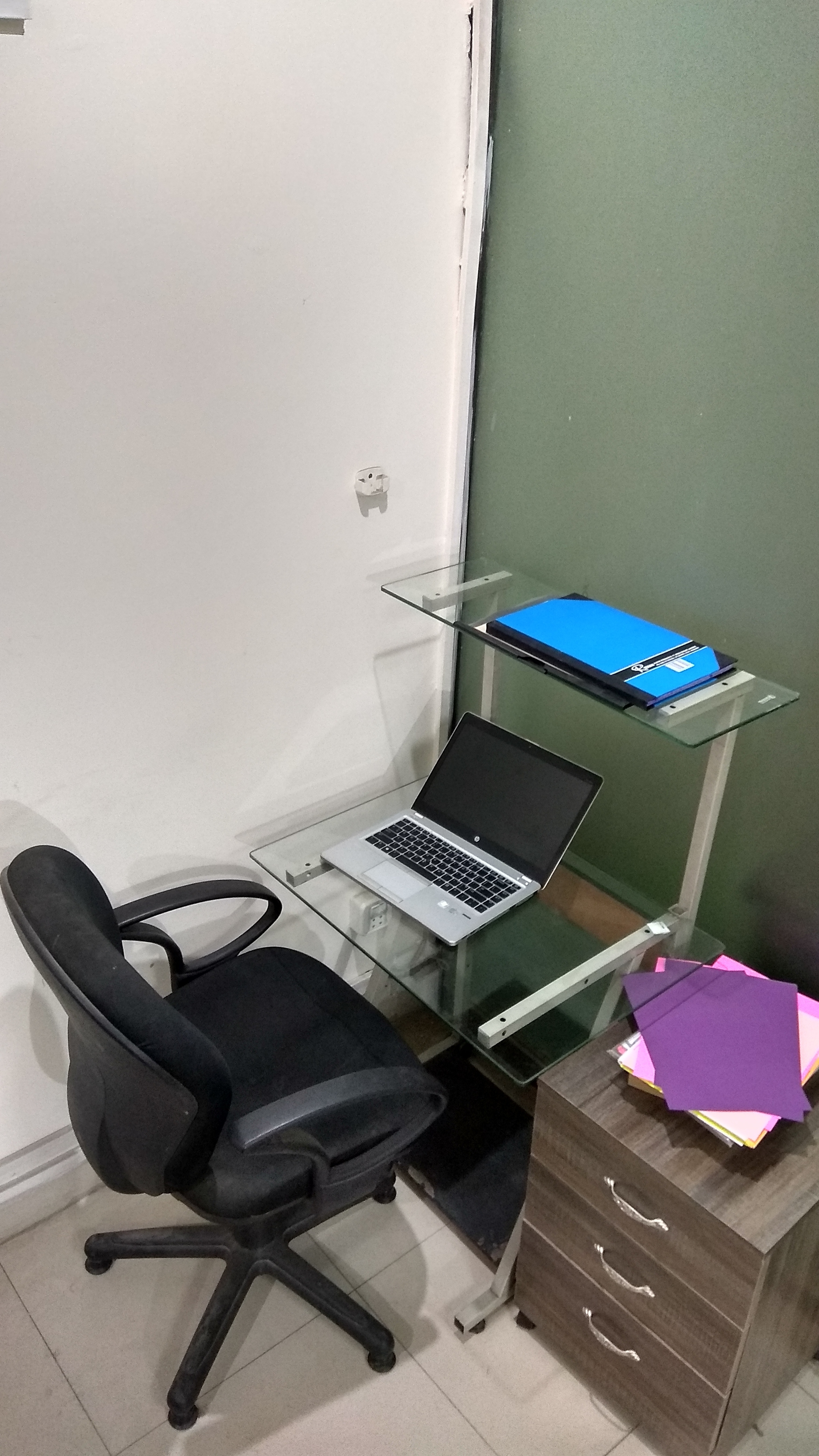Rent Office Table